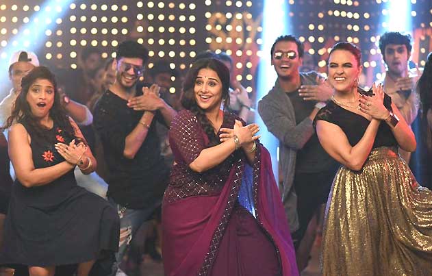 /media/k2/galleries/64172/Tumhari-Sulu-Movie-Stills-09