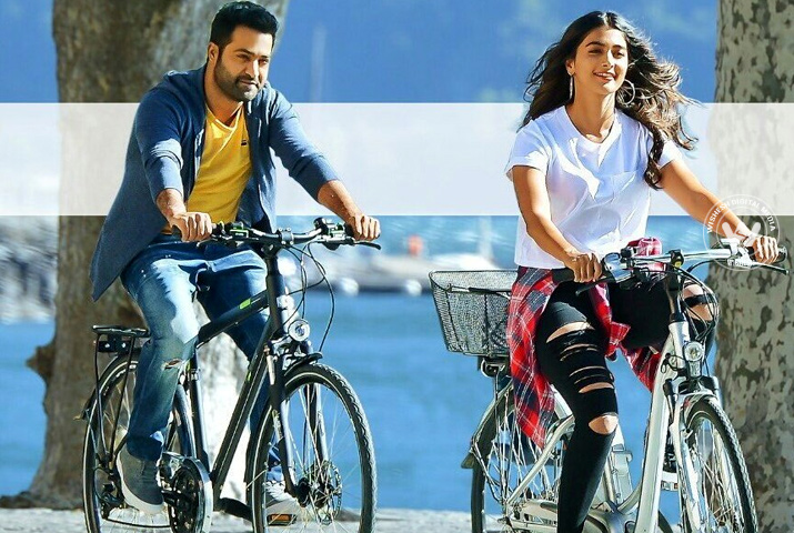 /media/k2/galleries/68058/Aravinda-Sametha-01