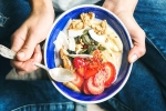 indian breakfast for weight loss, benefits of breakfast, eating breakfast may not help in weight loss says study, Skipping breakfast