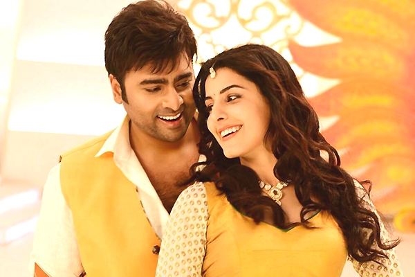 Raja Cheyyi Vesthe Movie Review