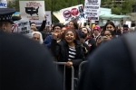 Protest, Protest, chicago citizens stand united against trump following his first visit, Skyscraper